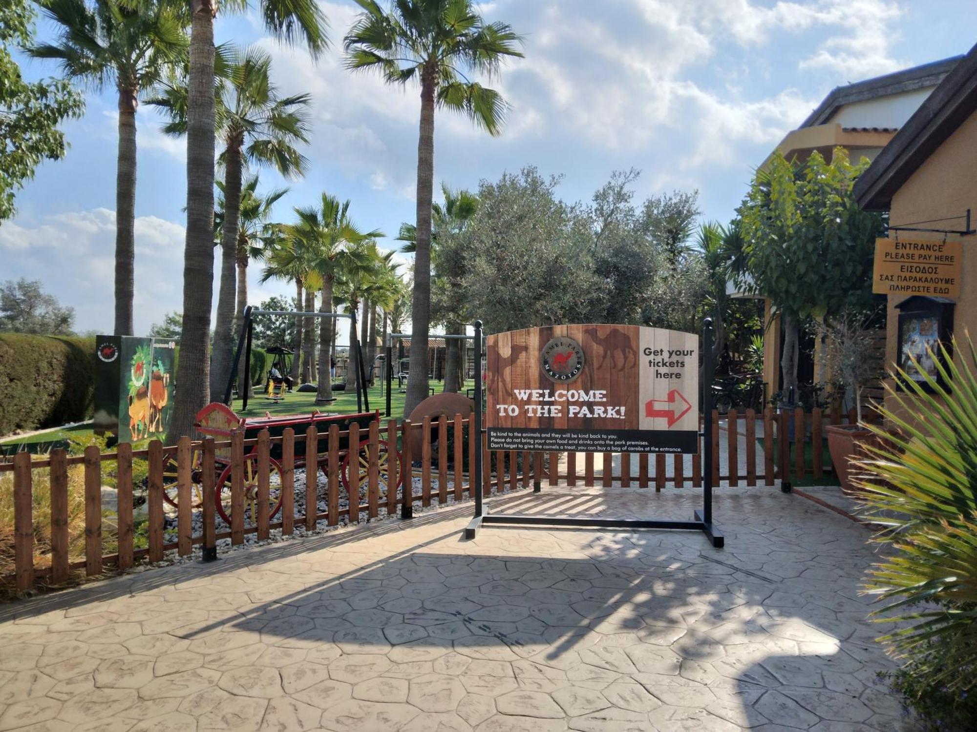 Mersinera Paradise Garden Noah House Holiday home